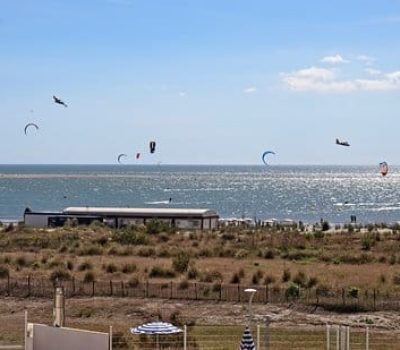 kite port camargue plage sud